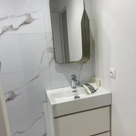 Chez Bilji Pieds Dans L Epte Apartament *